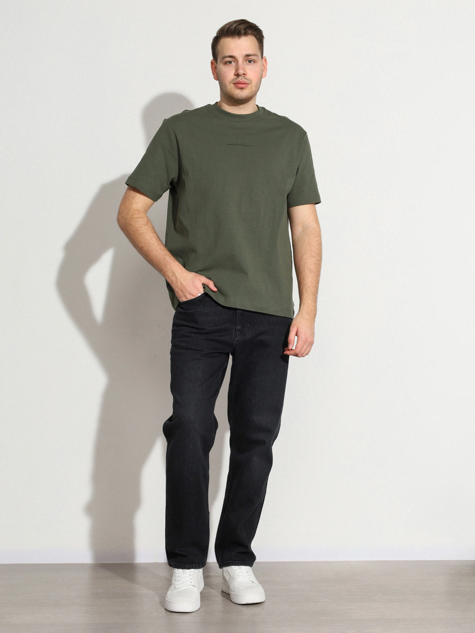 Футболка зеленого цвета из хлопка